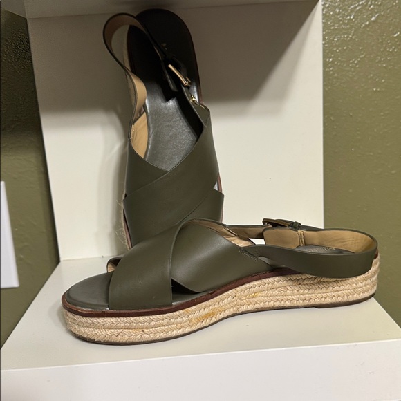 MICHAEL KORS - Picture 2 of 5